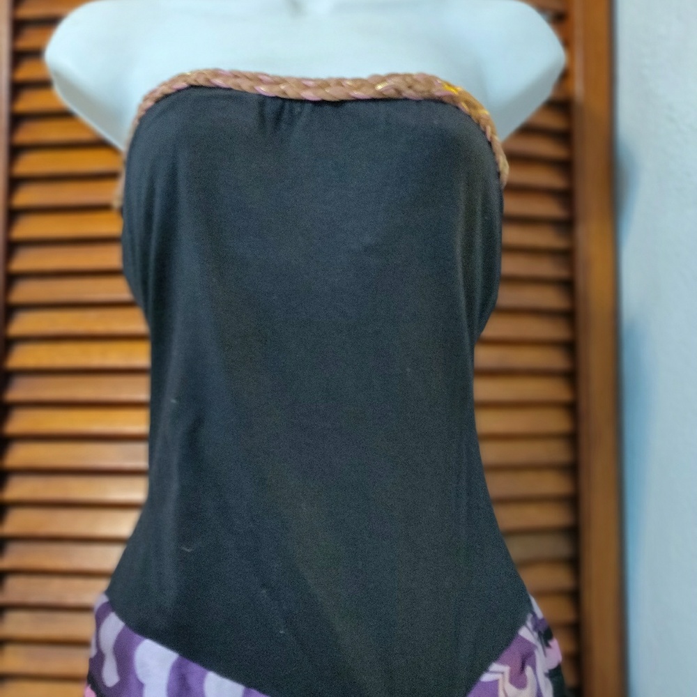 Size Medium Colorful Casual or cocktail dress.